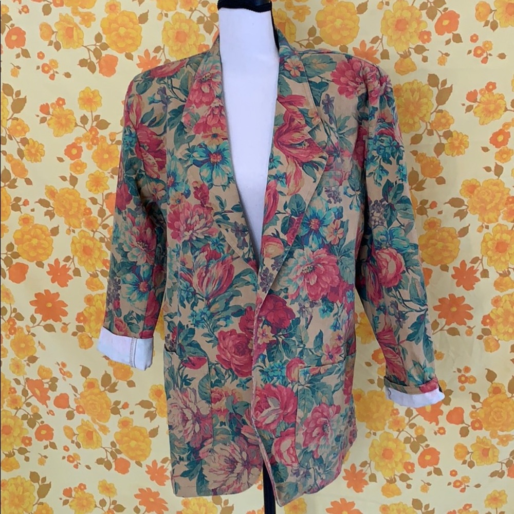 True Vintage Floral Tapestry Open Blazer